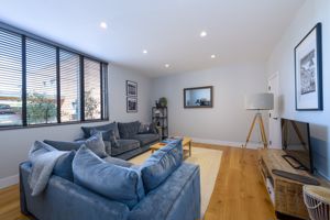 Sitting Room- click for photo gallery